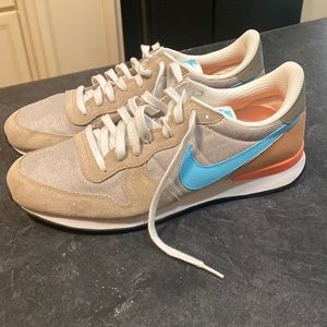 Men’s Nike Challenger Shoes 631757-200 Size 12